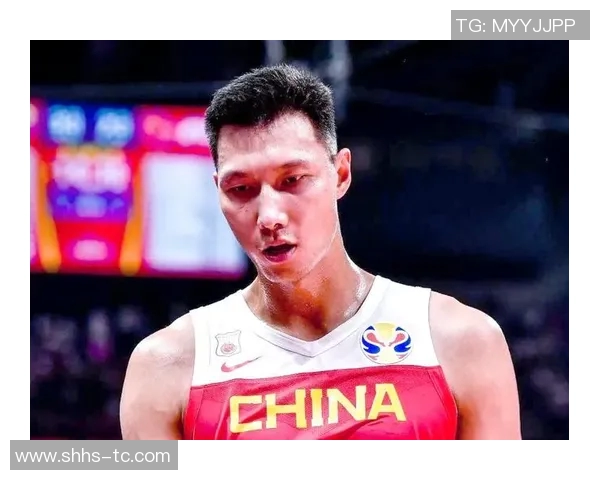 易建联的篮球传奇之路:从青年才俊到国家队核心的辉煌历程与未来展望 易建联的篮球传奇之路:从青年才俊到国家队核心的辉煌历程与未来展望